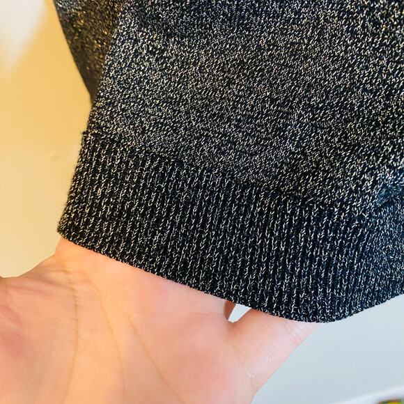 Torrid Cross Neck Cold Shoulder Lurex Pullover Sweater Black Gold Glitter Sz 1X - Picture 6 of 14
